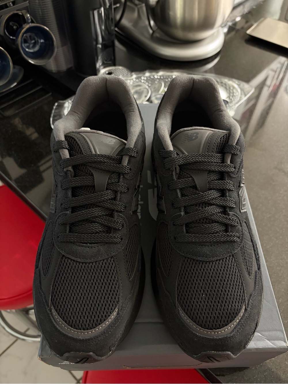 New Balance Men's Black All-Black Lace-Up Sneakers - Picture 7 of 7
